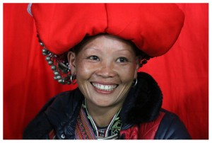 red zao woman